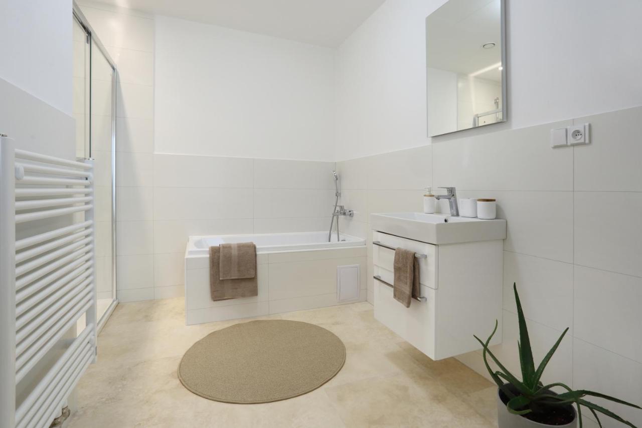 Apartmany Omega Lanškroun Buitenkant foto